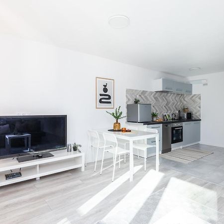 Superapart Jana Pawla II 18 Varşovia Exterior foto