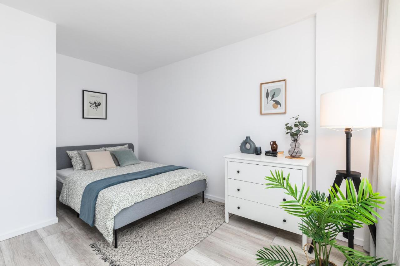 Superapart Jana Pawla II 18 Varşovia Exterior foto